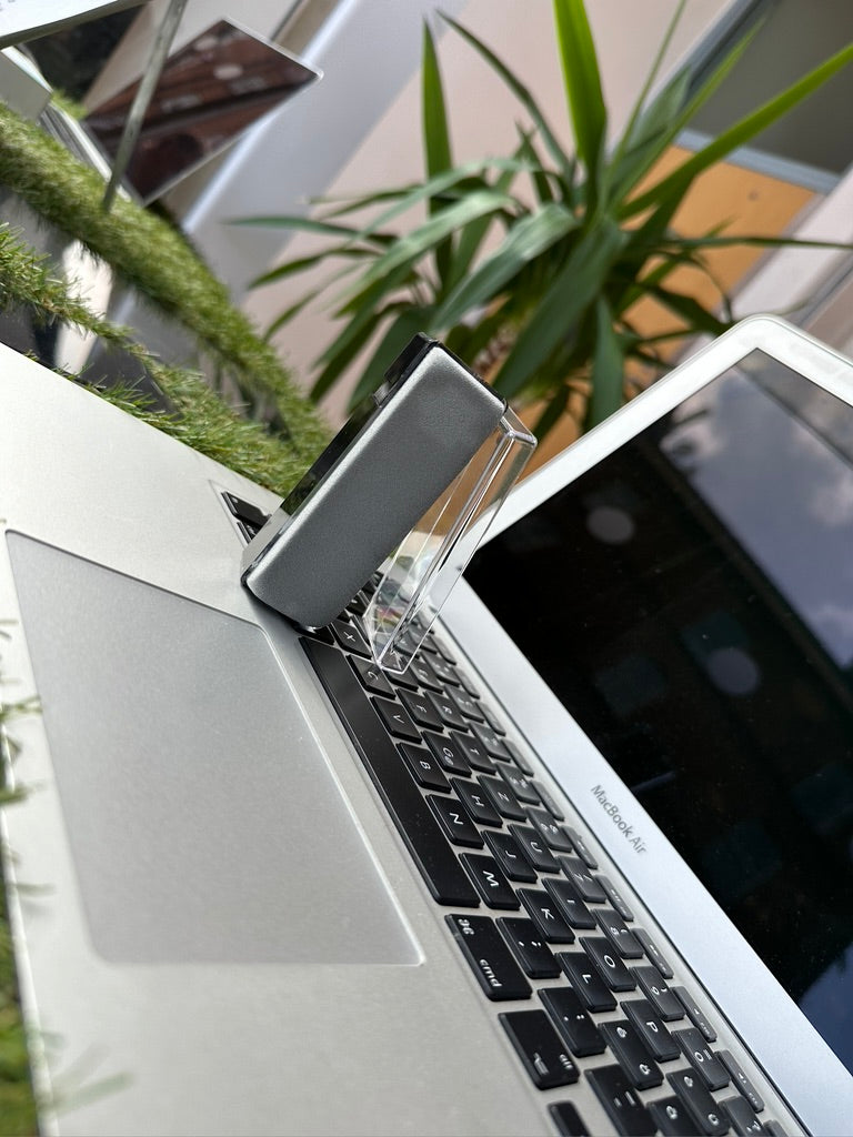 2 in 1 Smartphone Laptop cleaner