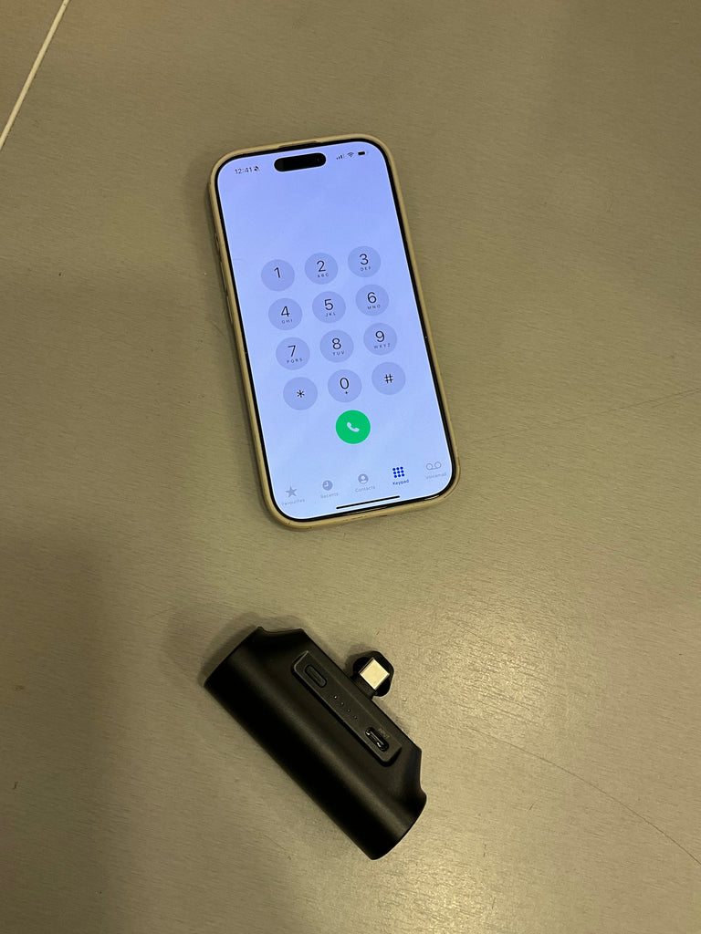 Clip charger power bank