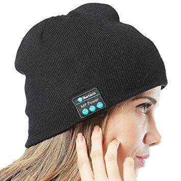 Bluetooth Beanie: Built-in headphones and handsfree